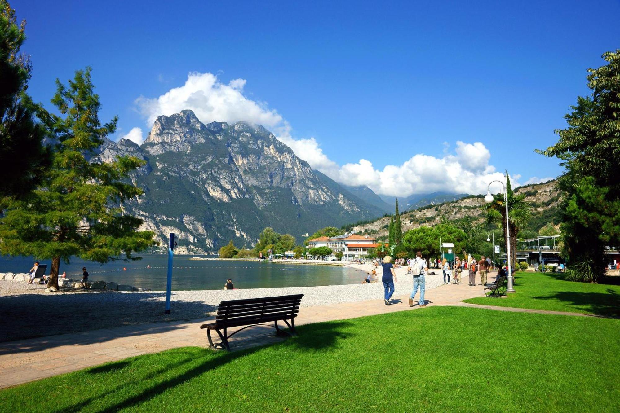 Appartamento Centro Storico Riva - Happy Rentals 外观 照片